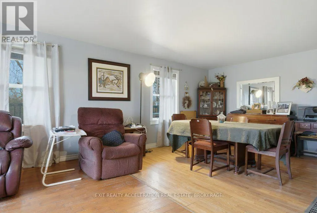 147 COOKS ROAD