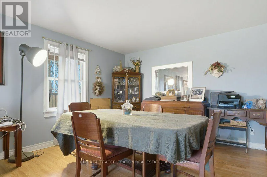 147 COOKS ROAD