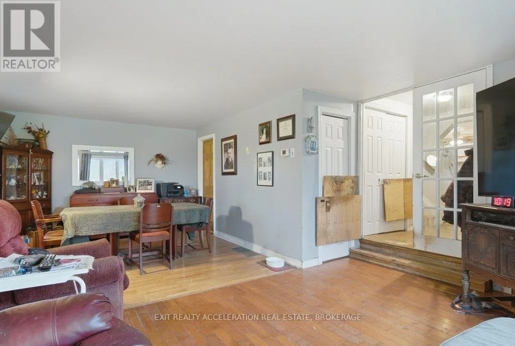 147 COOKS ROAD