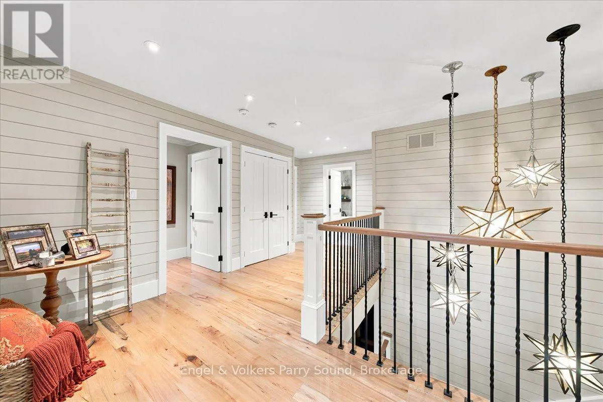 86 DAVIS DRIVE