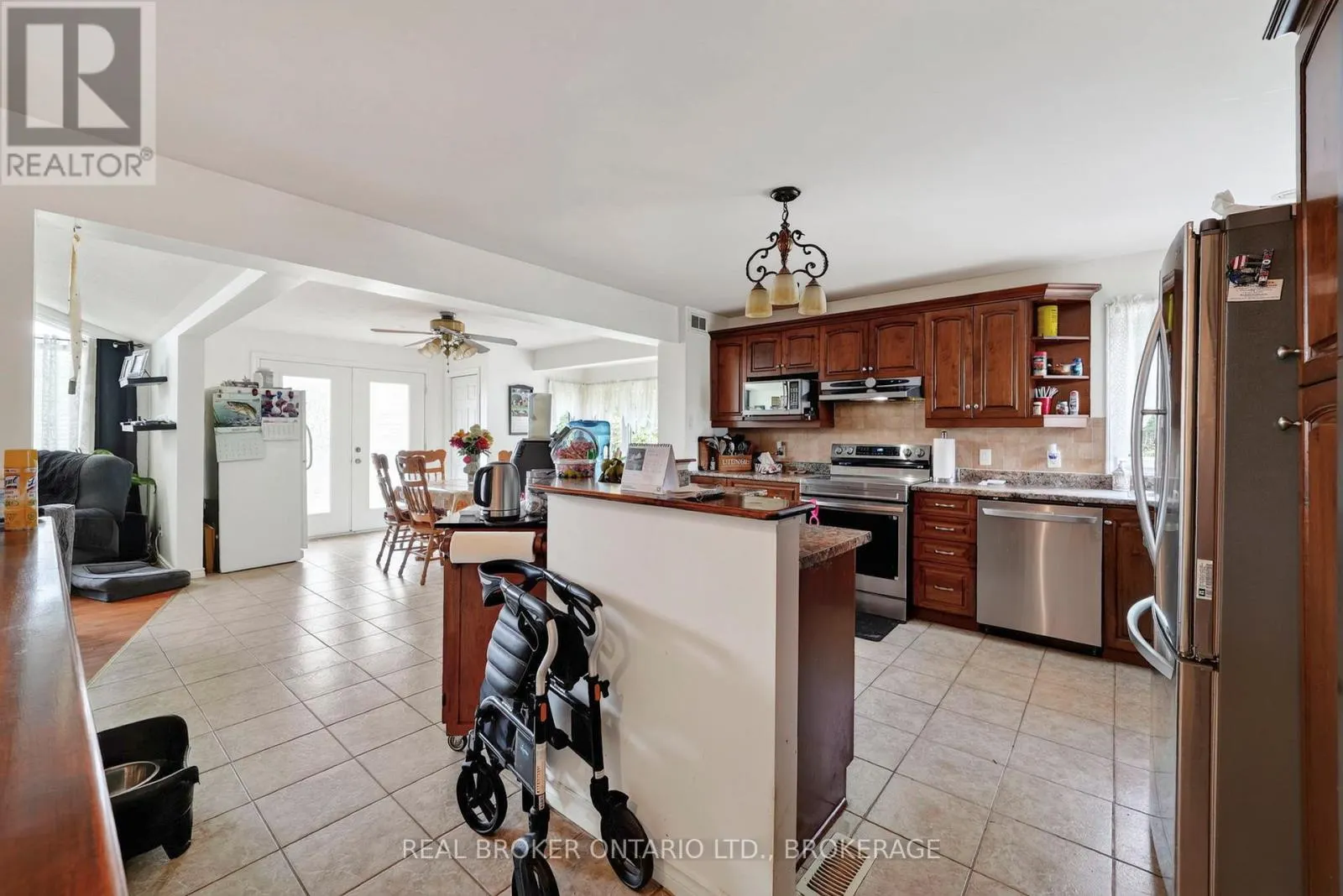 14950 SANDTOWN ROAD