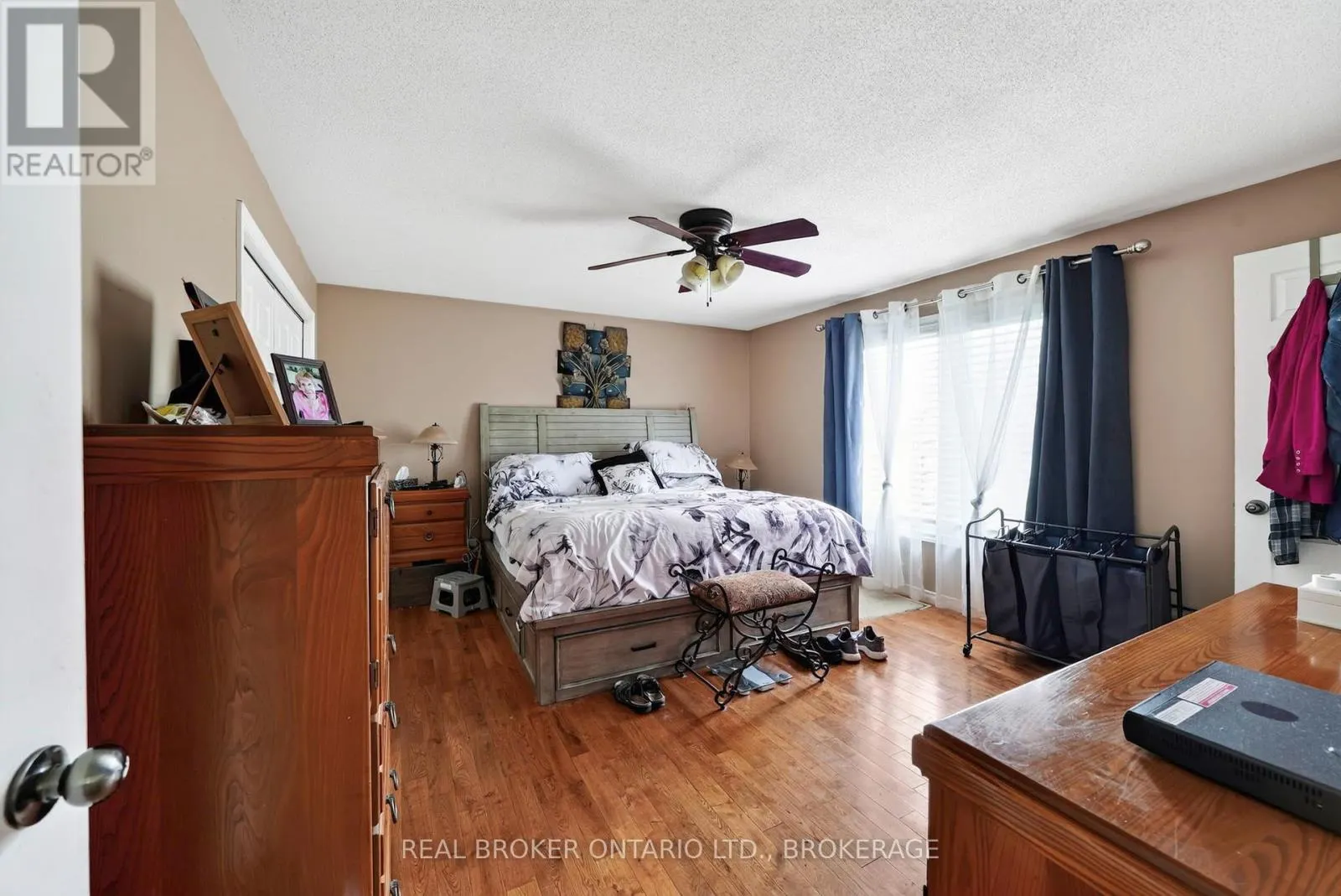 14950 SANDTOWN ROAD