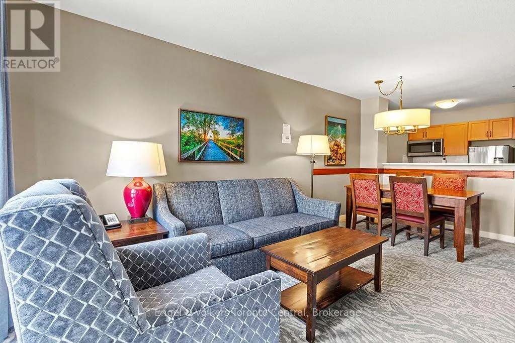 251 - 156 JOZO WEIDER BOULEVARD #251