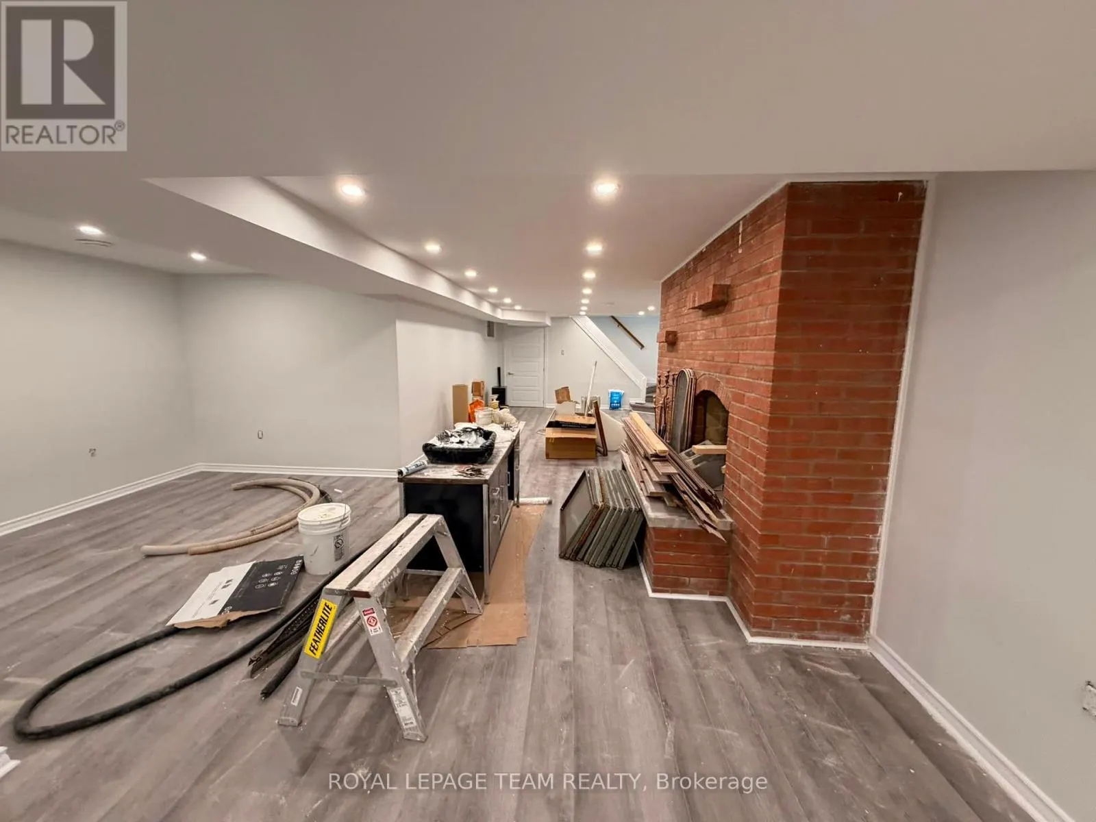 3084 WOODKILTON ROAD