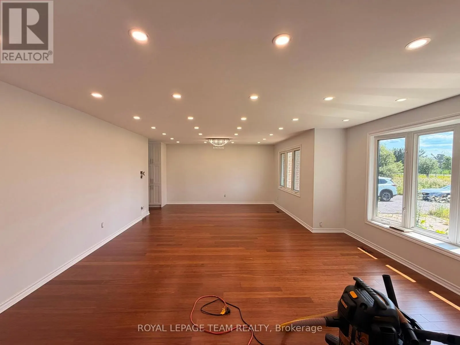3084 WOODKILTON ROAD