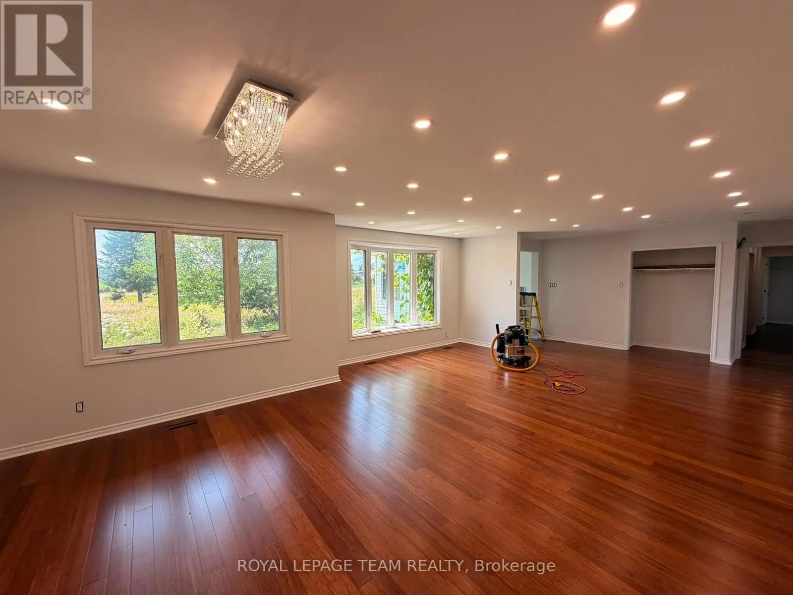 3084 WOODKILTON ROAD