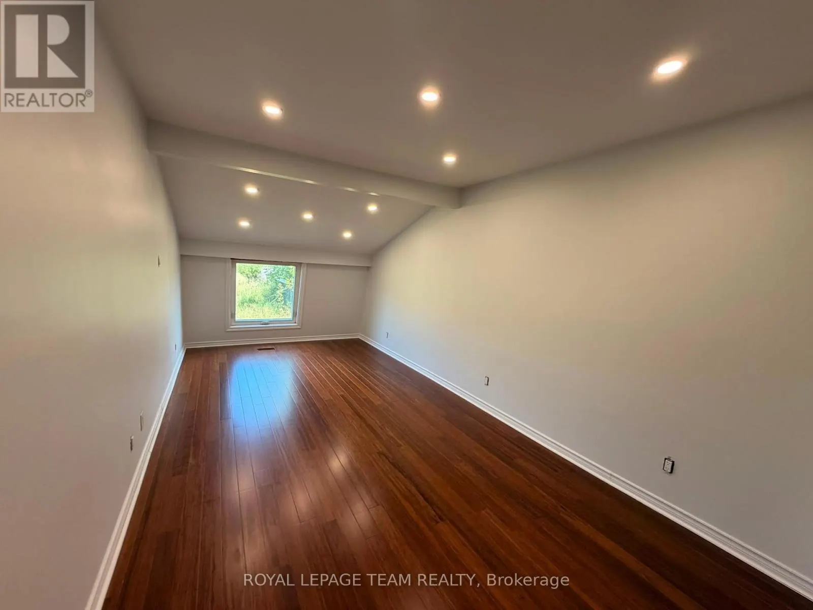 3084 WOODKILTON ROAD