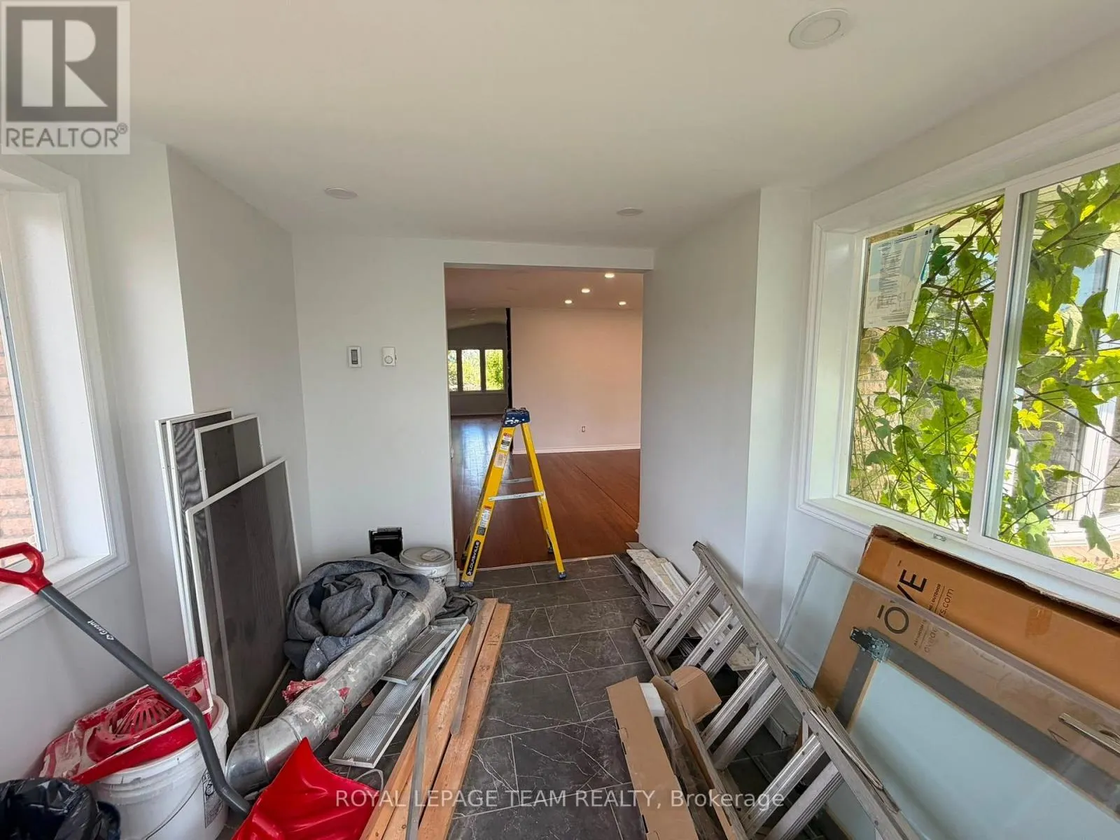 3084 WOODKILTON ROAD