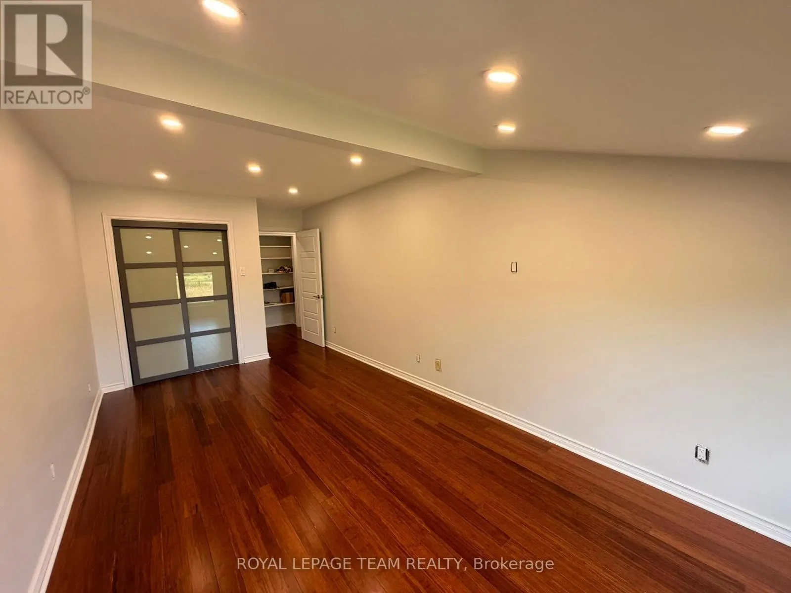 3084 WOODKILTON ROAD