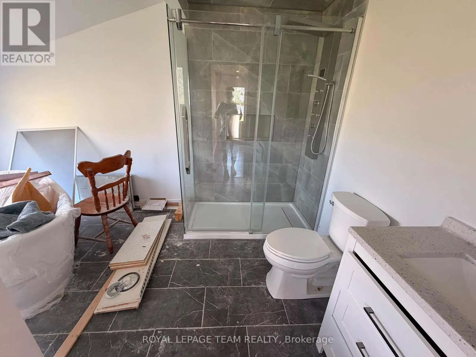 3084 WOODKILTON ROAD