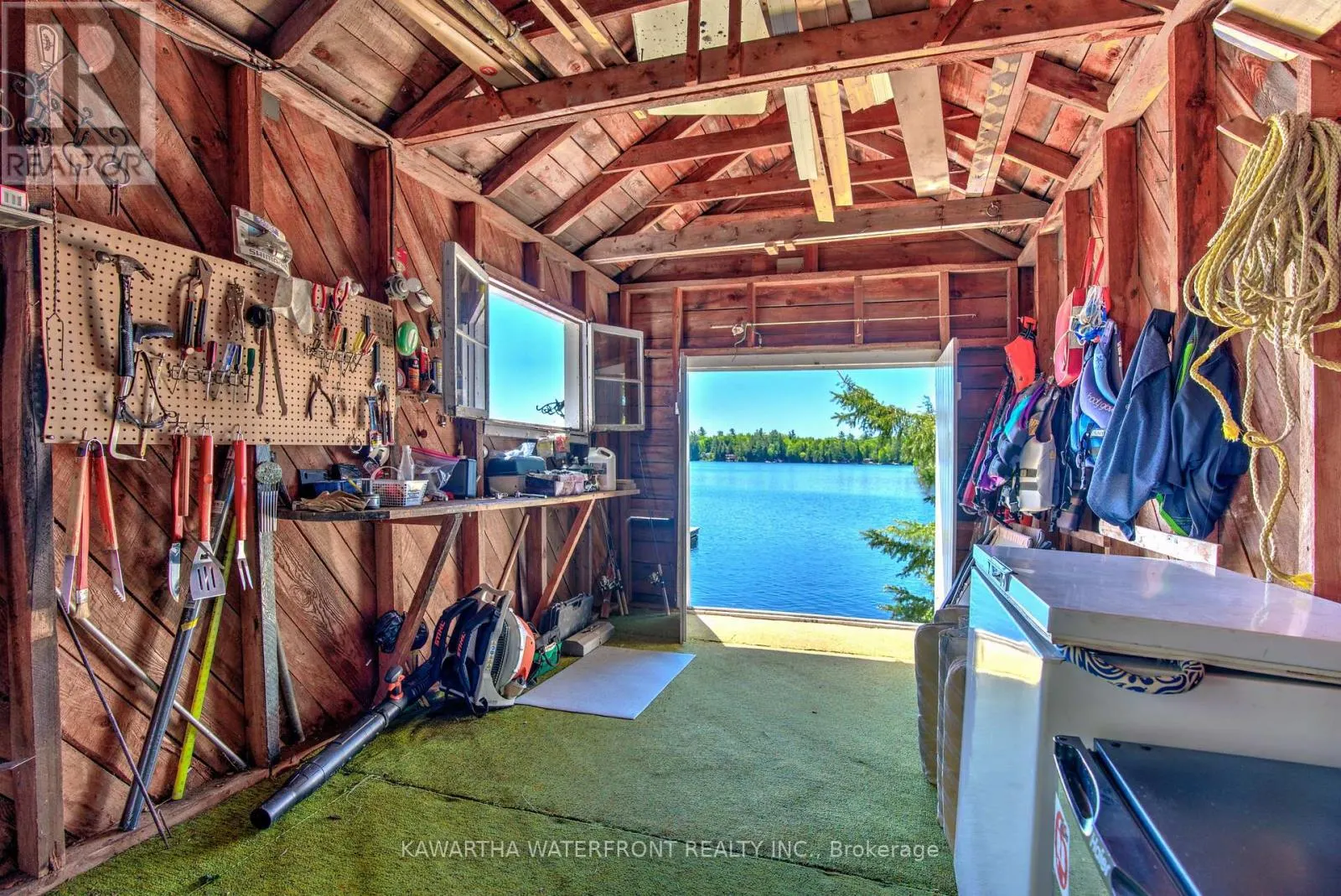 93 WEST CLEAR BAY ROAD