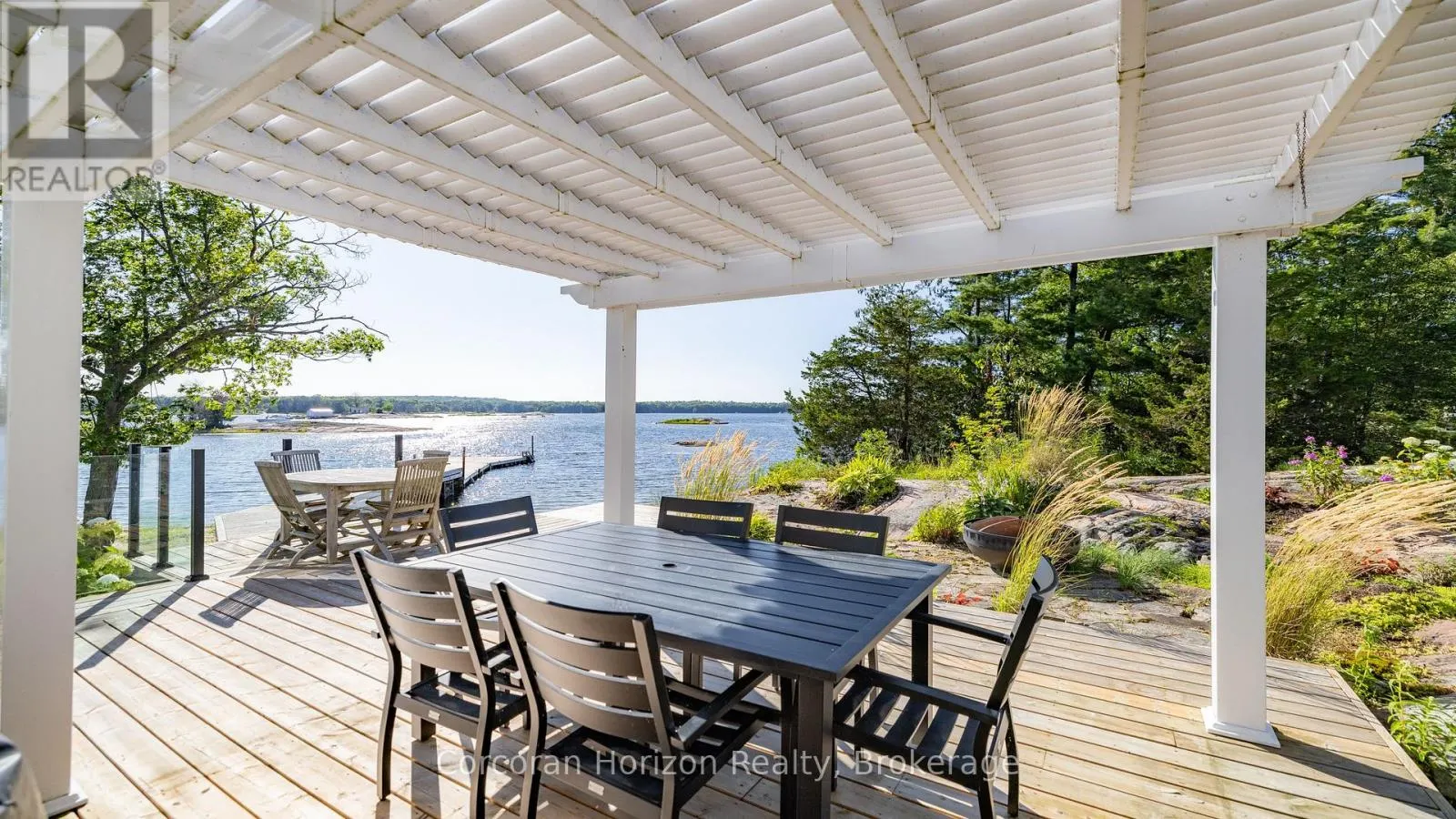 4476 ISLAND 1040/LITTLE BEAUSOLEIL ISLAND