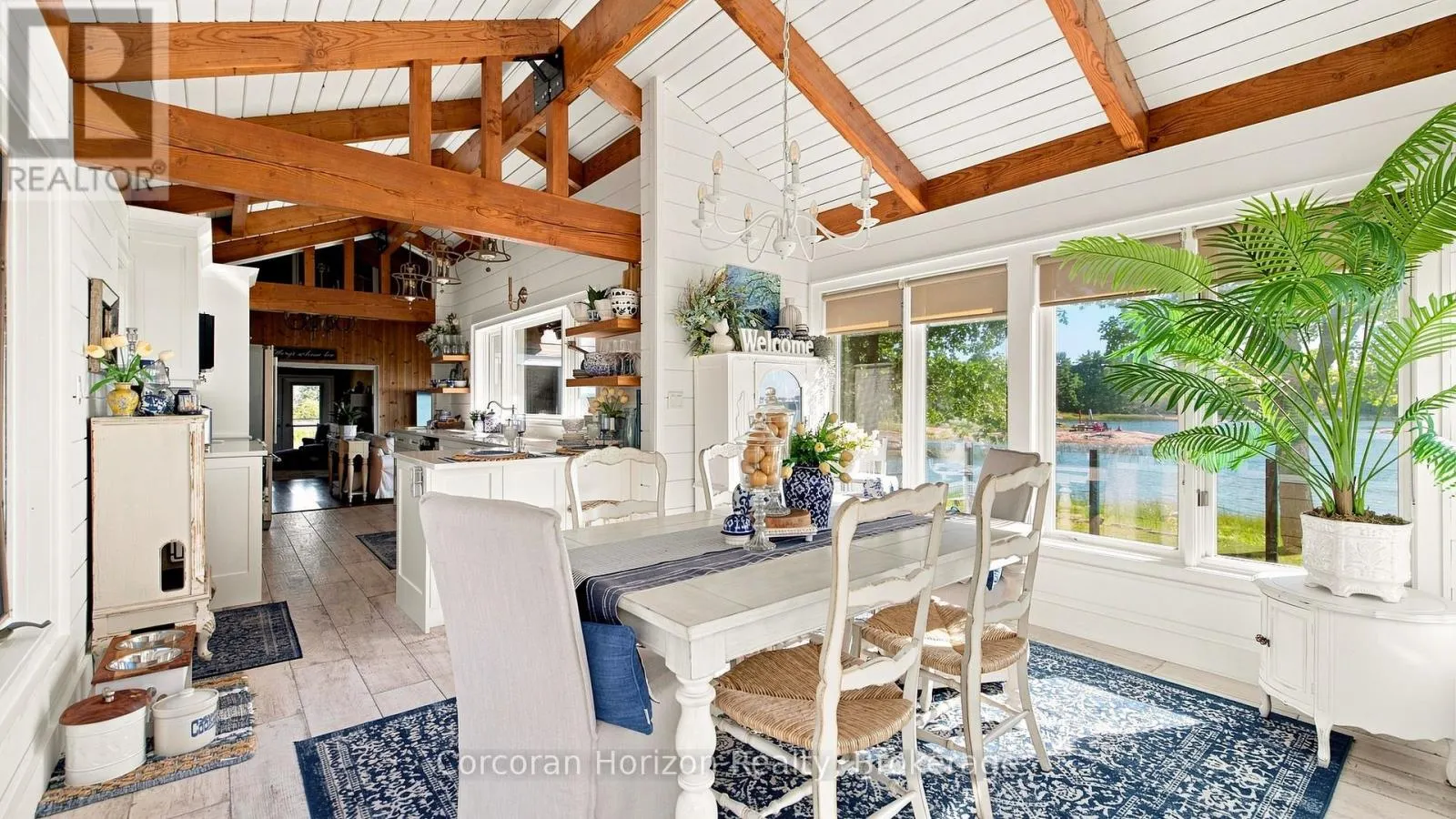 4476 ISLAND 1040/LITTLE BEAUSOLEIL ISLAND