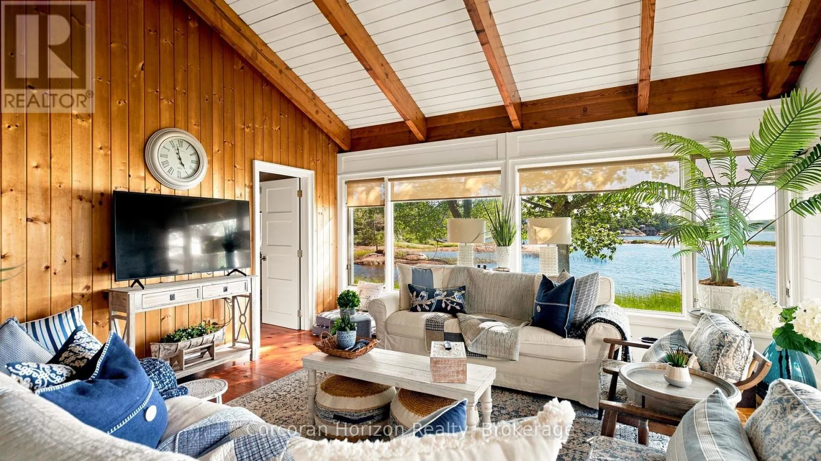 4476 ISLAND 1040/LITTLE BEAUSOLEIL ISLAND