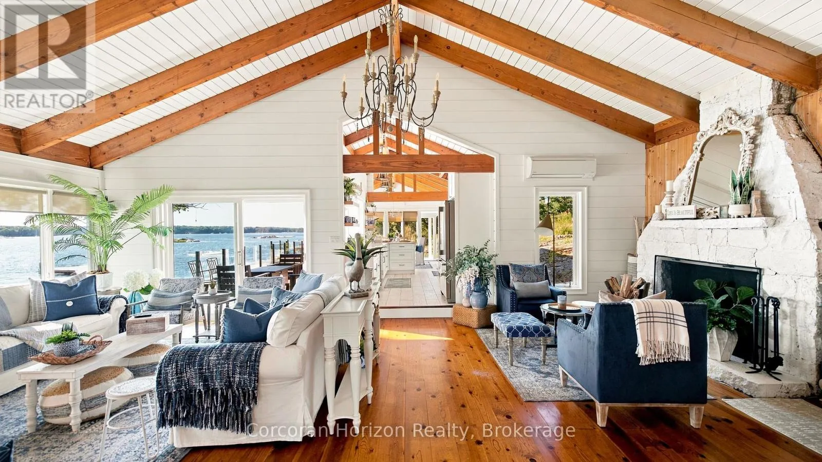4476 ISLAND 1040/LITTLE BEAUSOLEIL ISLAND