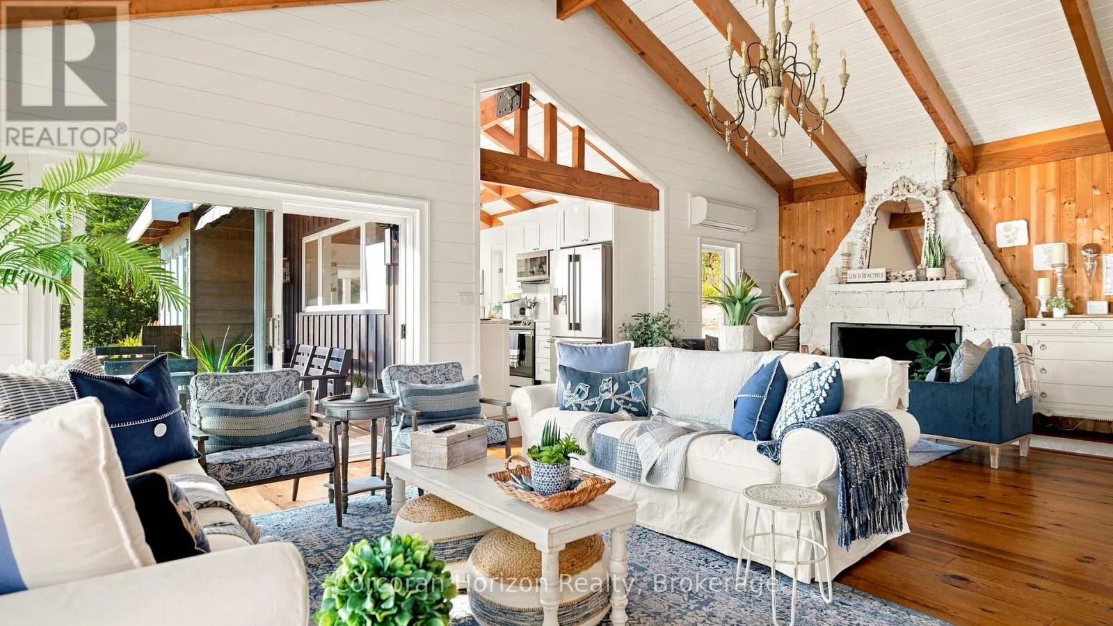 4476 ISLAND 1040/LITTLE BEAUSOLEIL ISLAND