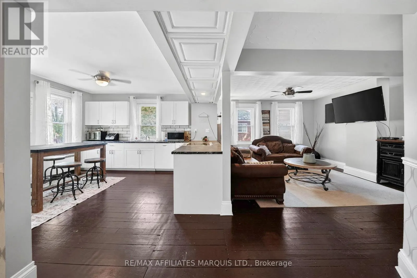 220 SECOND STREET W