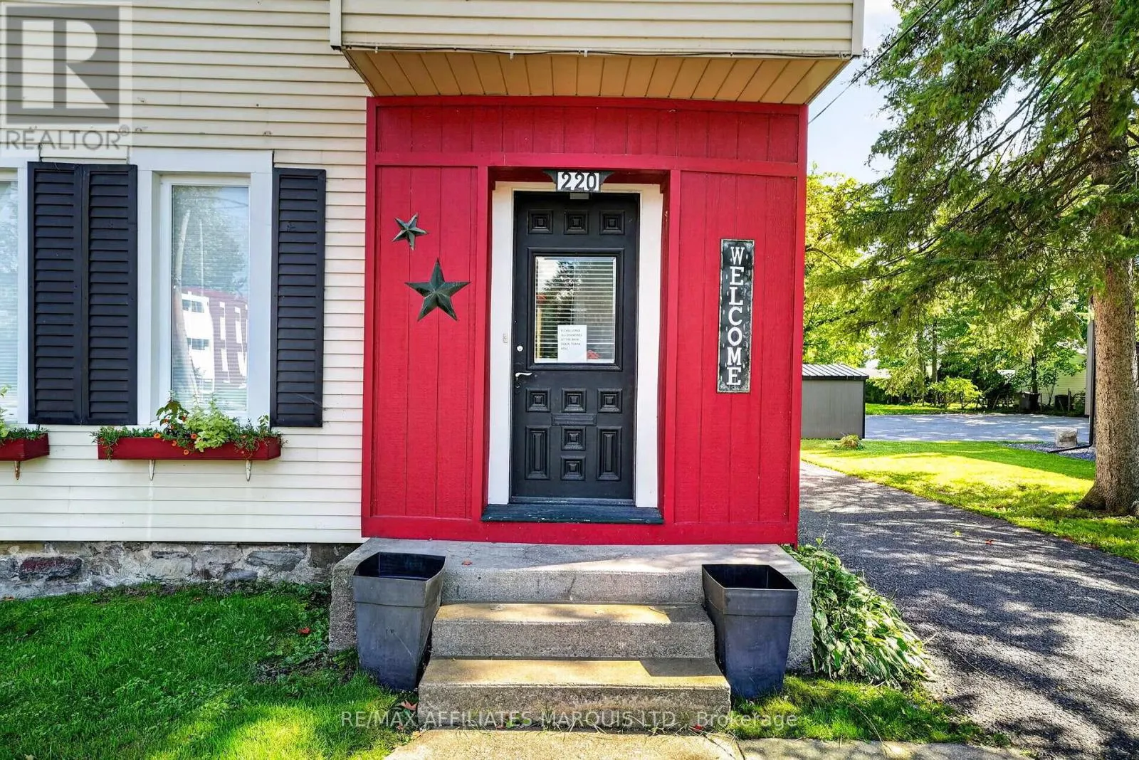 220 SECOND STREET W