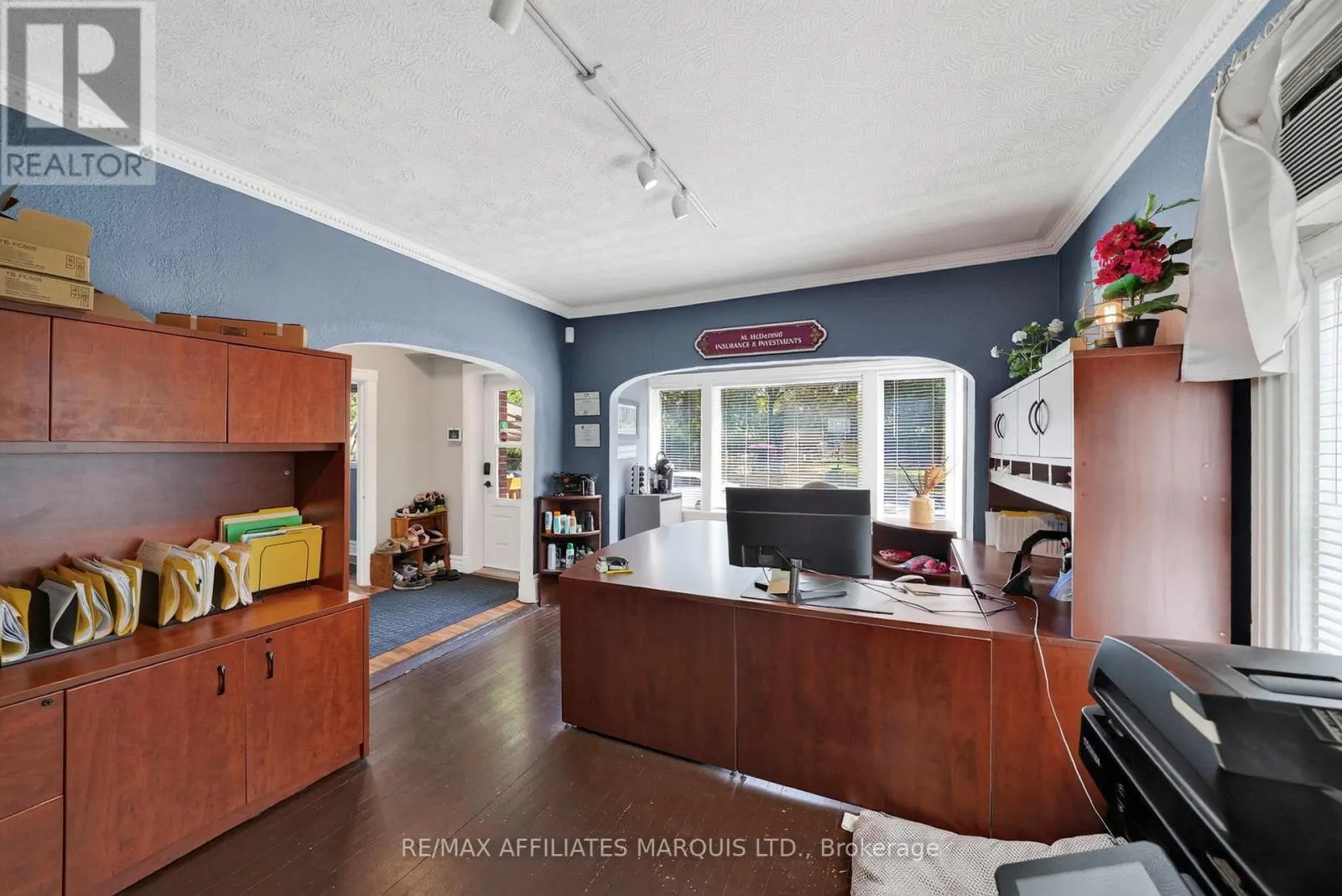 220 SECOND STREET W