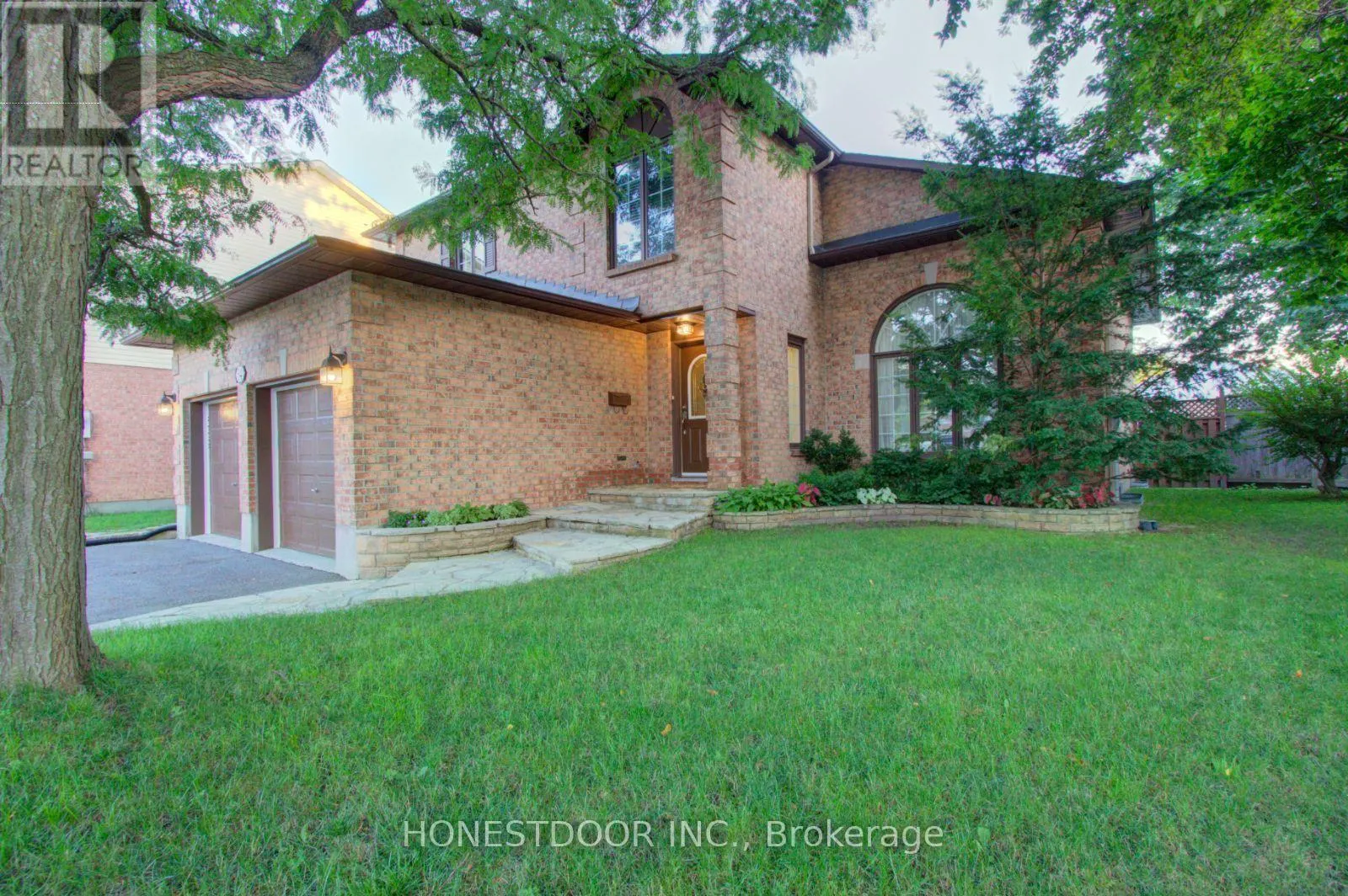 34 LONG GATE COURT