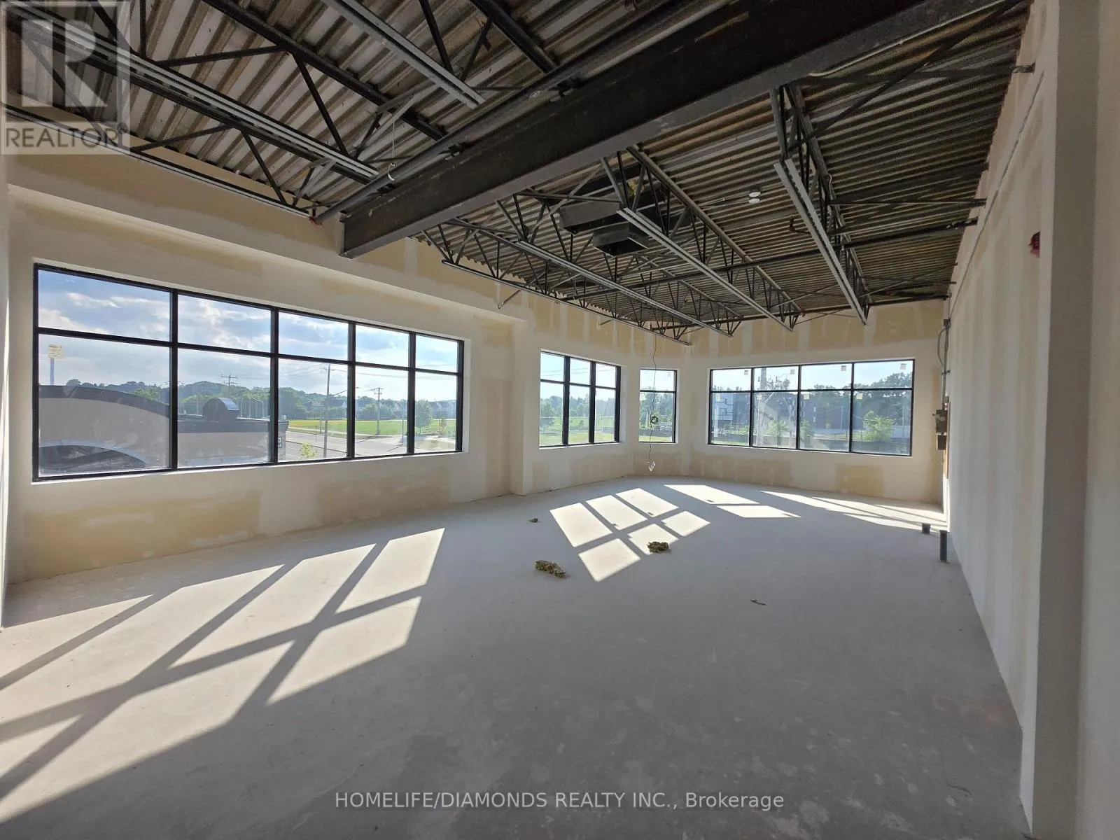 C9-201 (SECOND) - 873 FAIRWAY ROAD N
