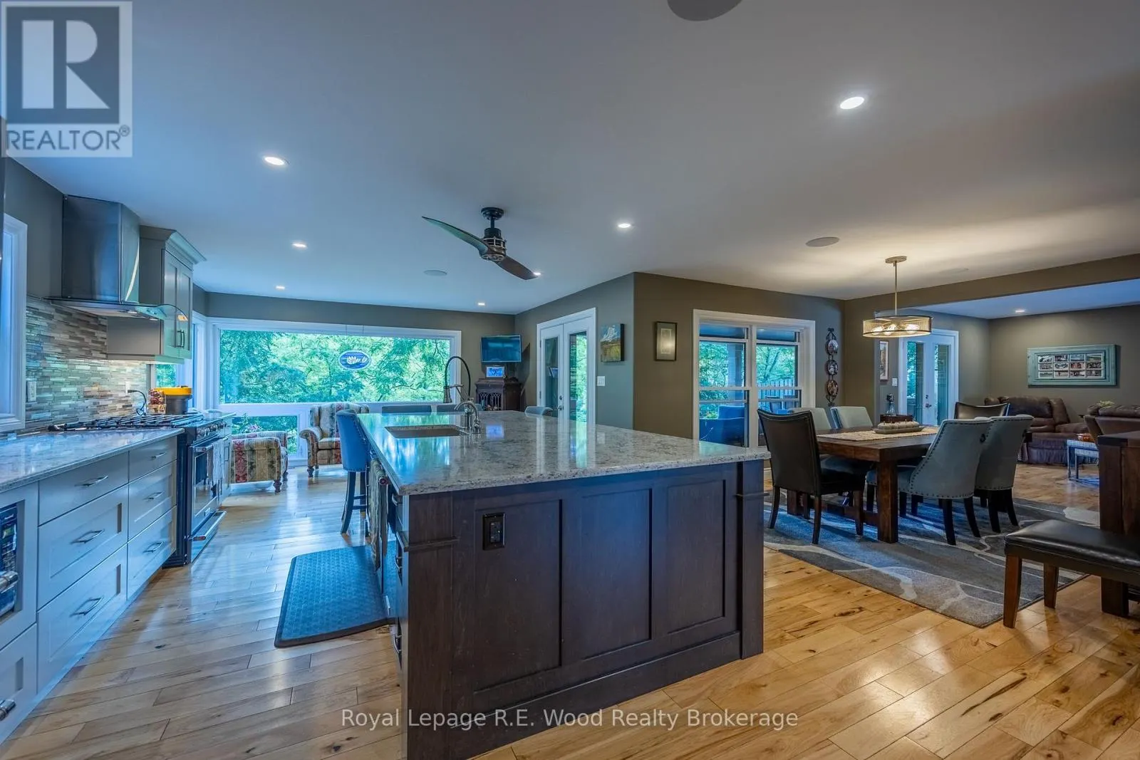 51 PARKWOOD DRIVE
