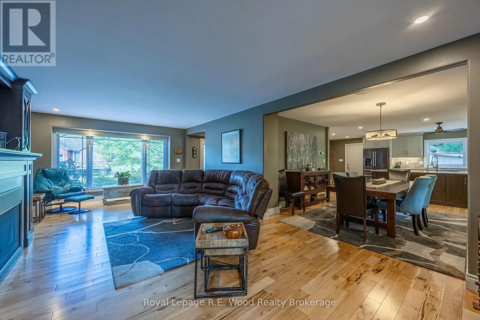 51 PARKWOOD DRIVE