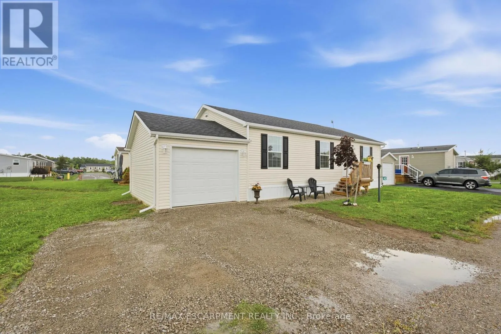 10 MARSH COVE