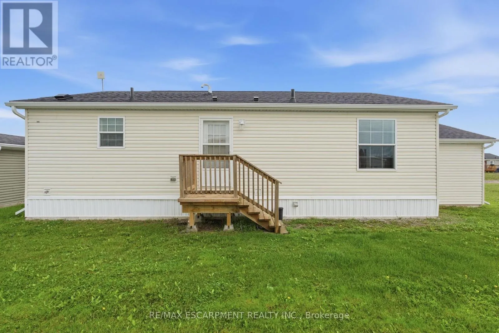 10 MARSH COVE