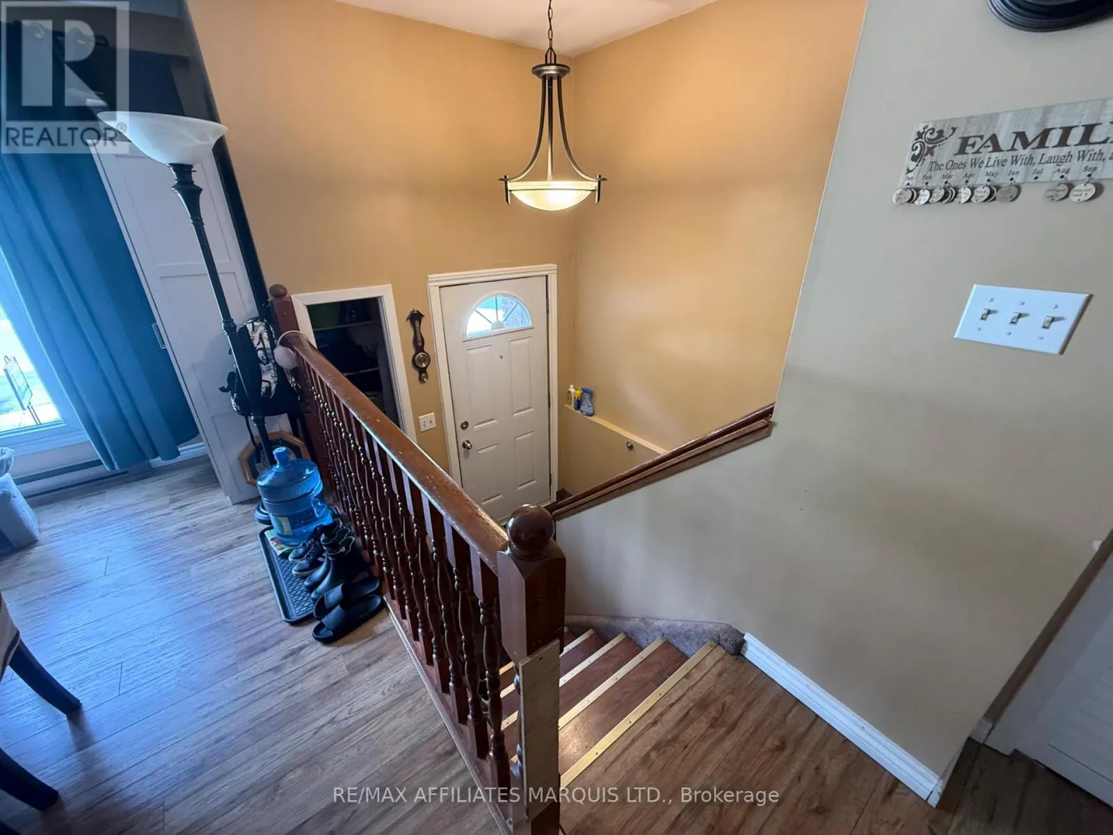 574 LYNWOOD DRIVE