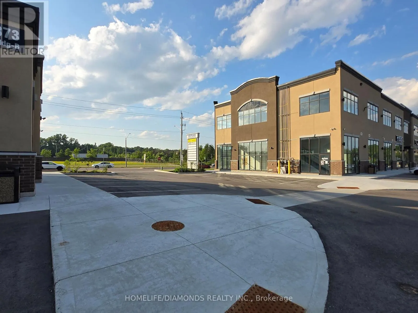C12-204 (SECOND) - 873 FAIRWAY ROAD N