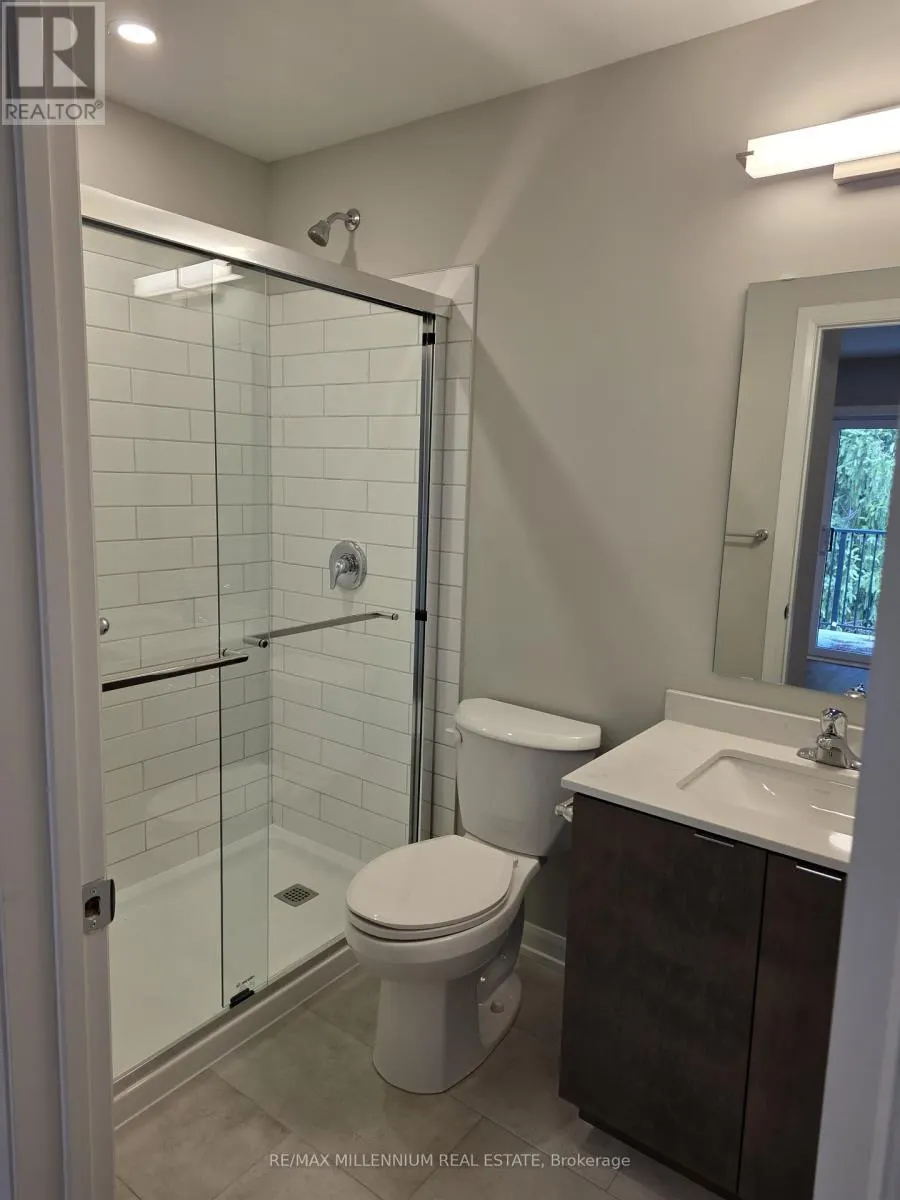 320 - 708 WOOLWICH STREET