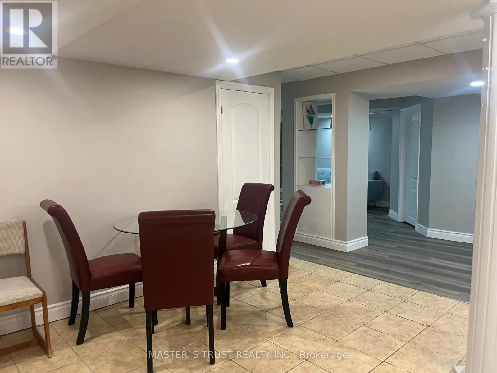 25 STEVENS DRIVE
