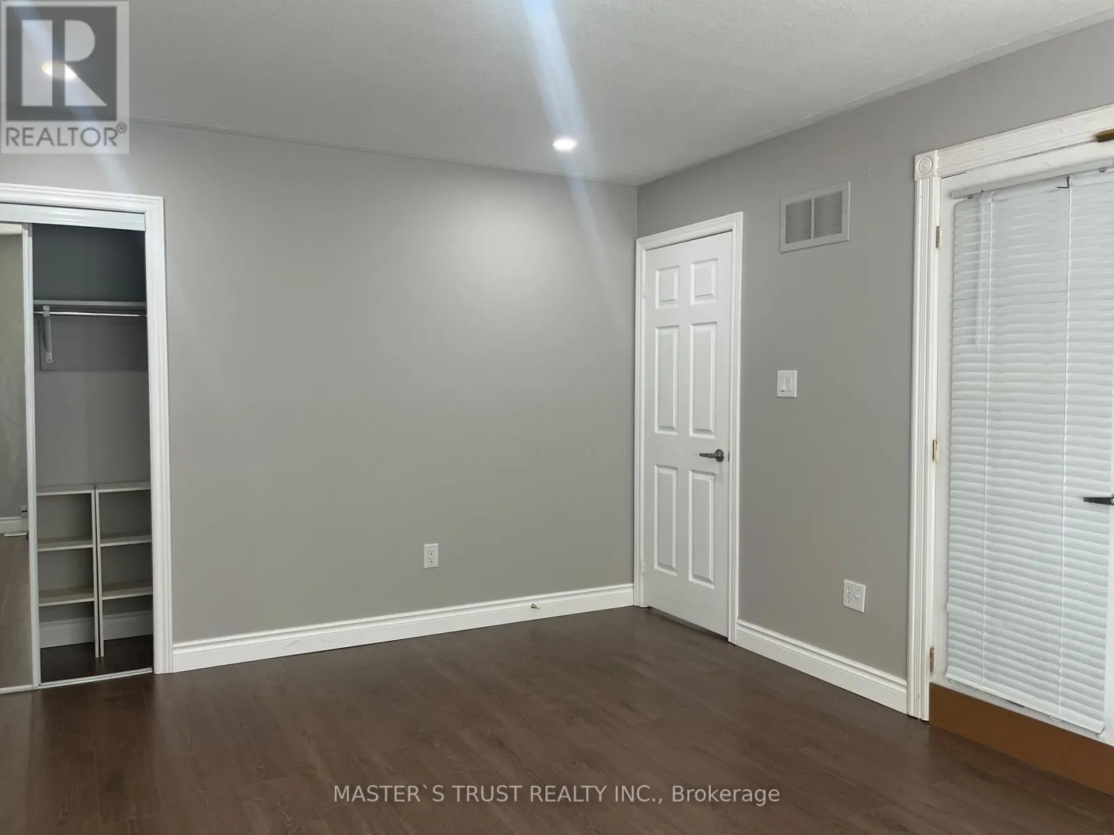 25 STEVENS DRIVE