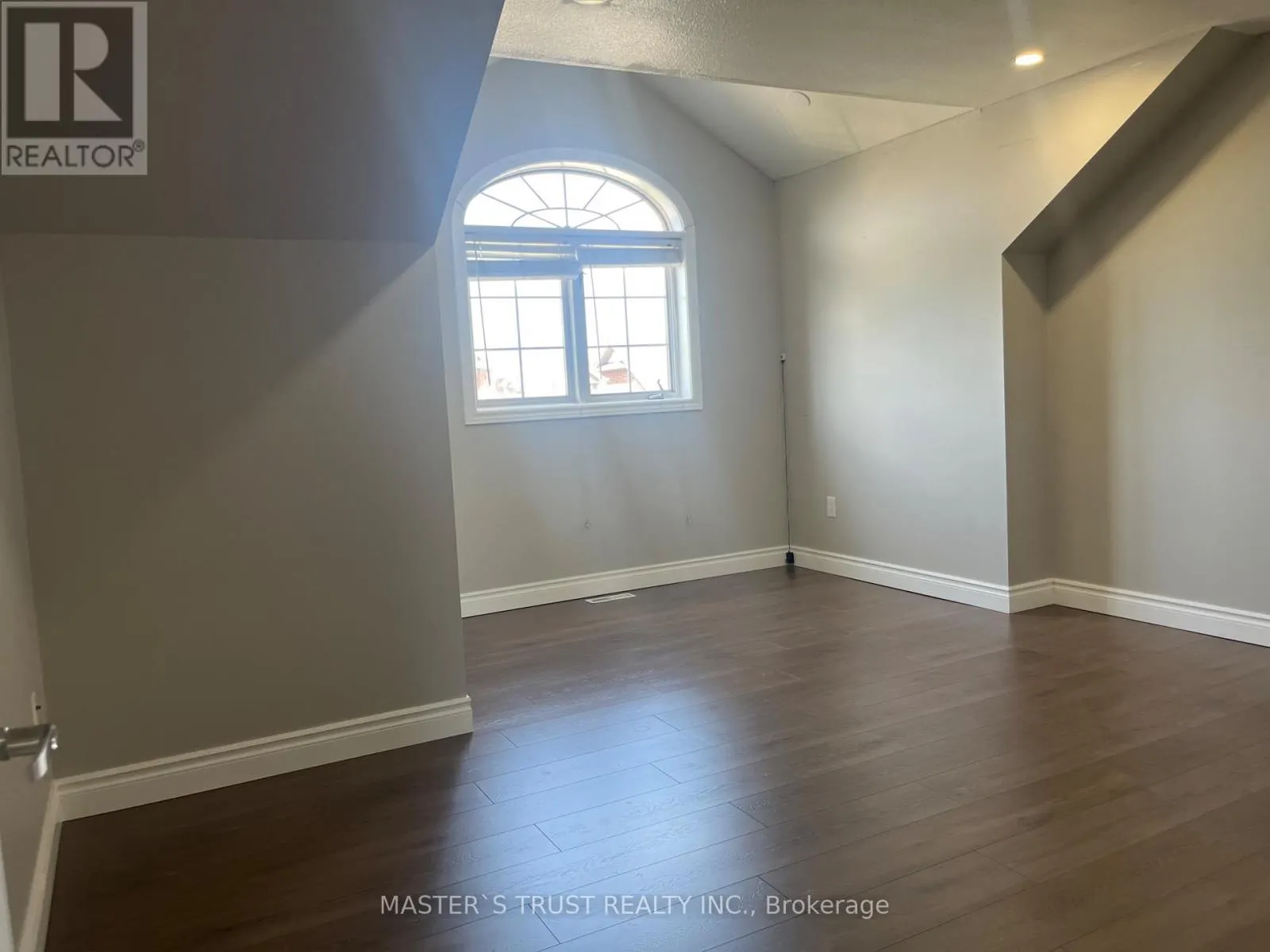 25 STEVENS DRIVE
