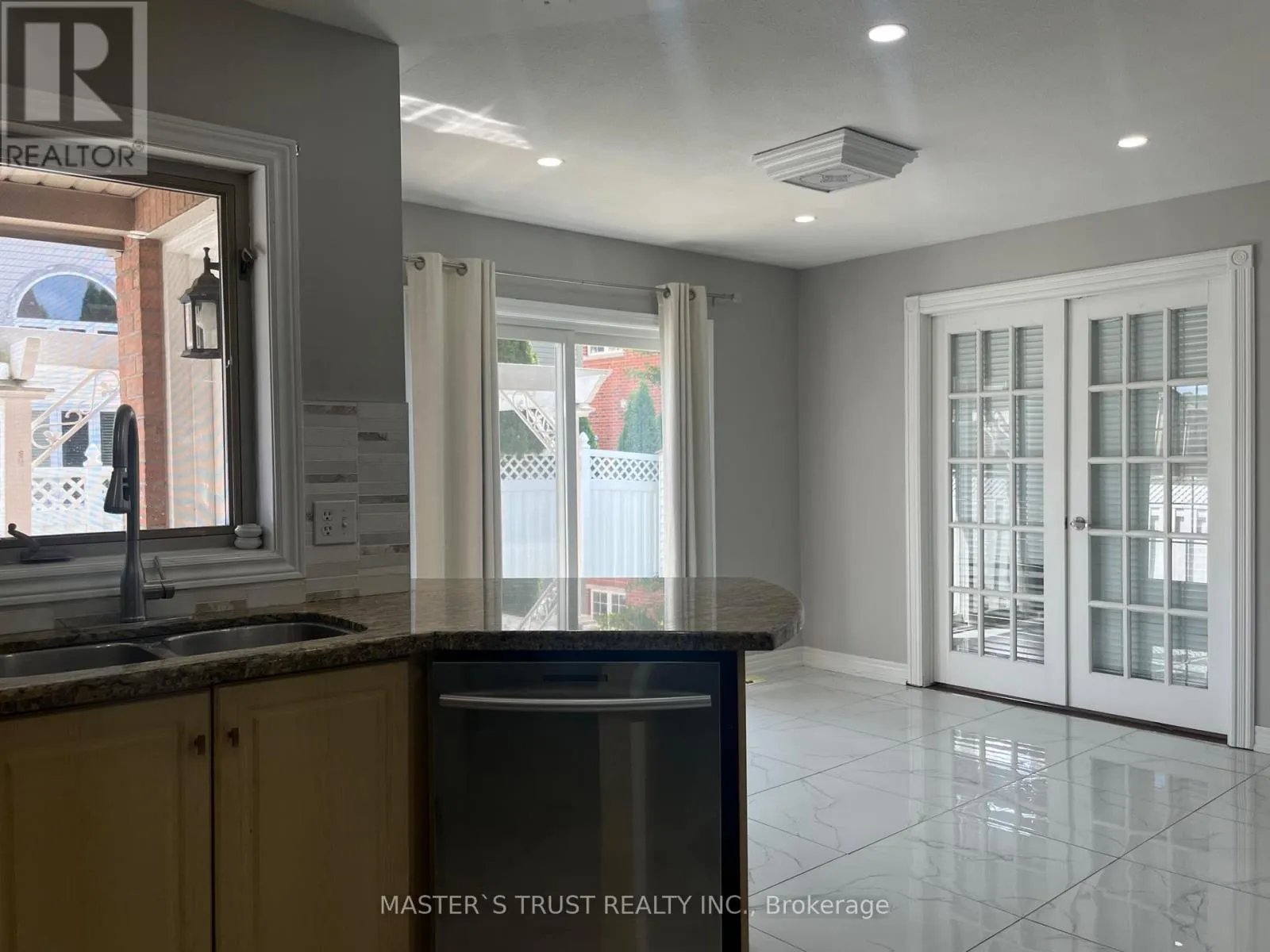 25 STEVENS DRIVE