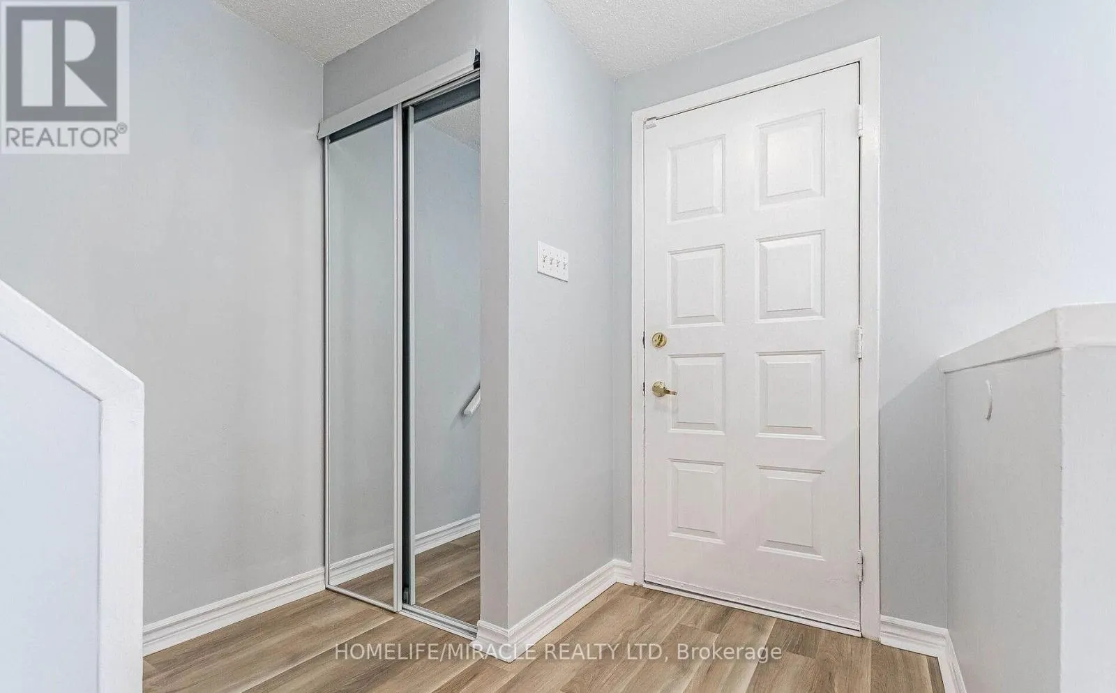 8 - 20 MAYFIELD AVENUE