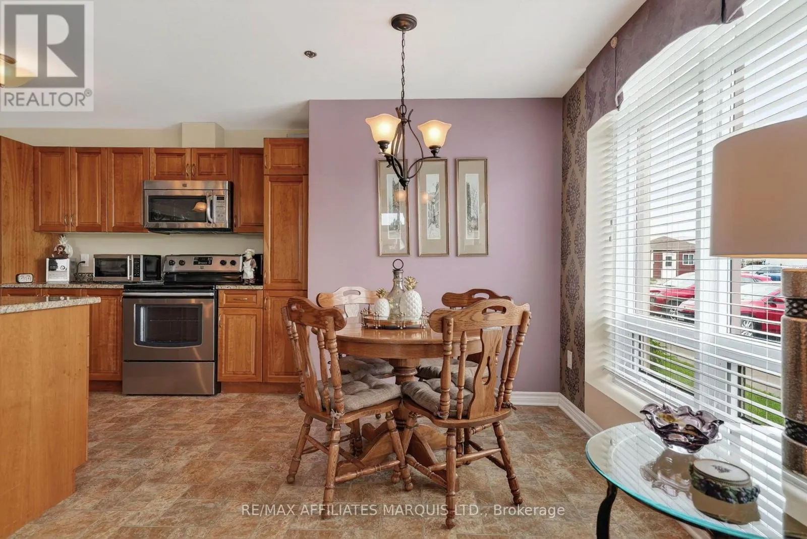 104 - 1146 MONTREAL ROAD