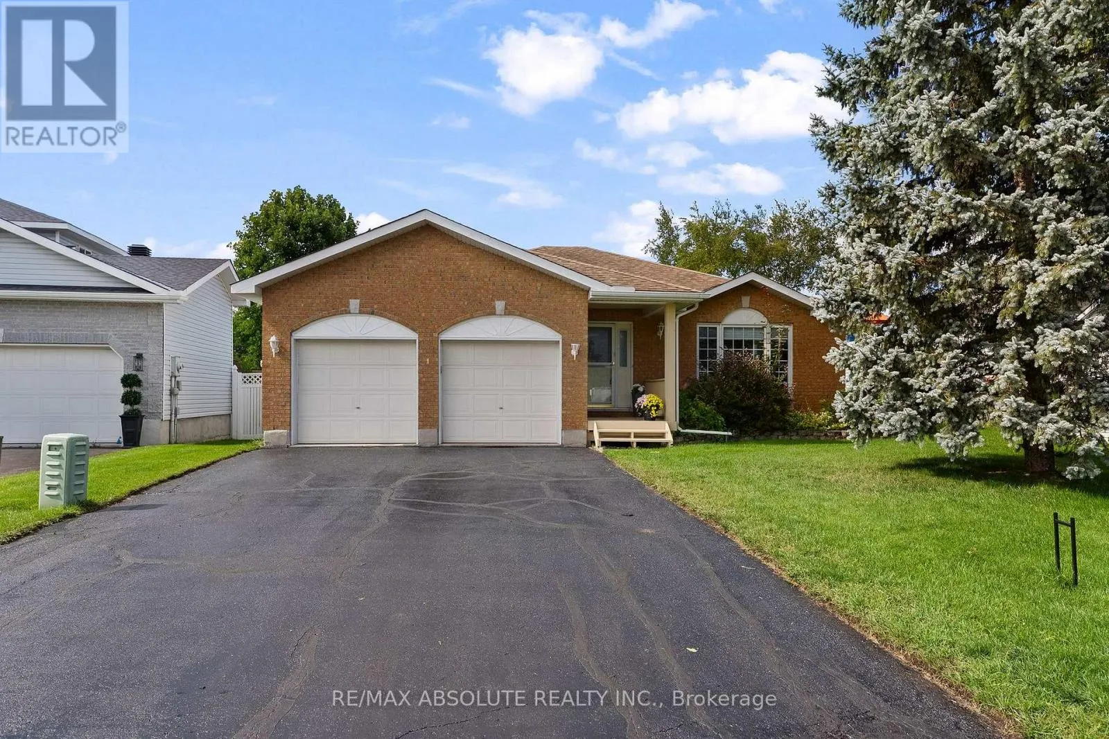 1 RIVER RIDGE CRESCENT