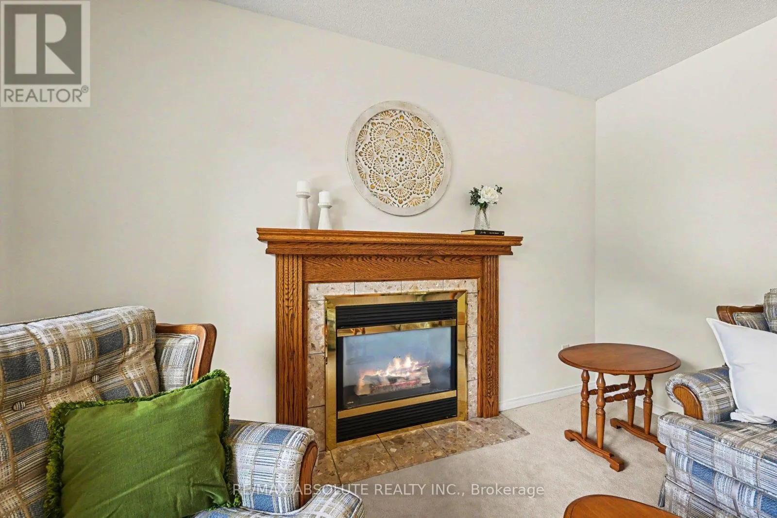 1 RIVER RIDGE CRESCENT