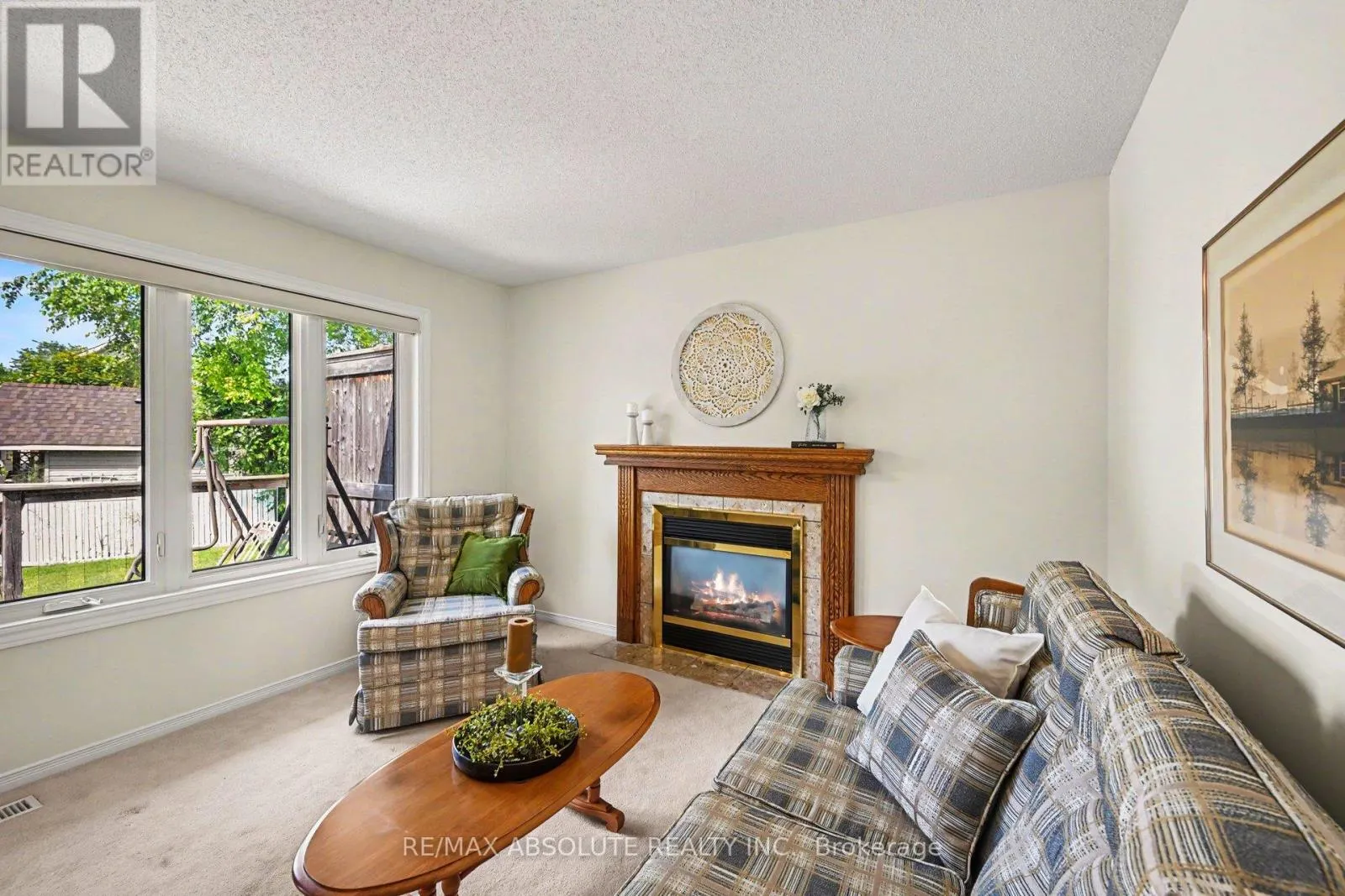 1 RIVER RIDGE CRESCENT