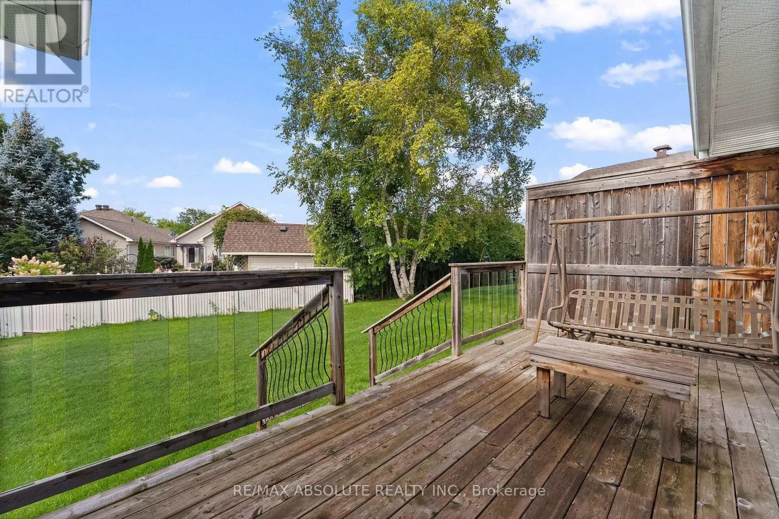 1 RIVER RIDGE CRESCENT