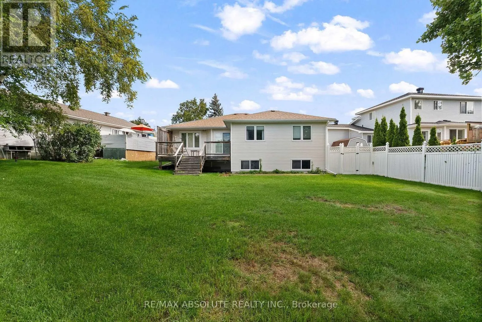 1 RIVER RIDGE CRESCENT