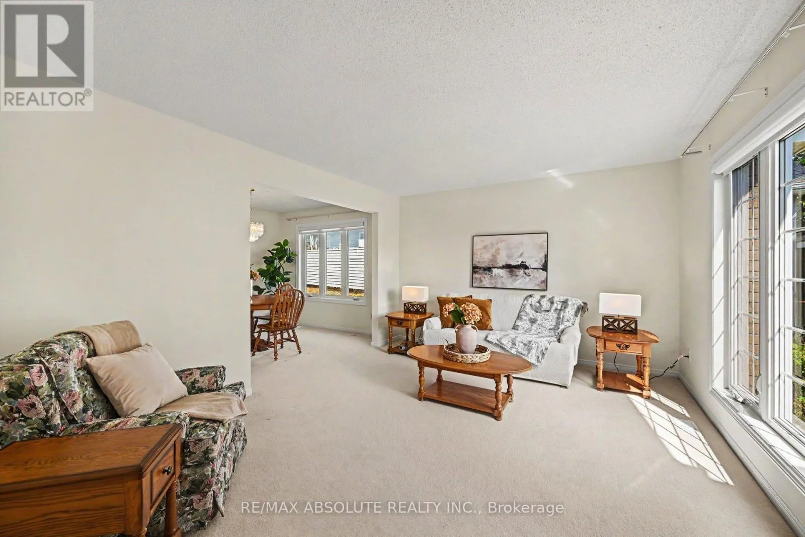 1 RIVER RIDGE CRESCENT