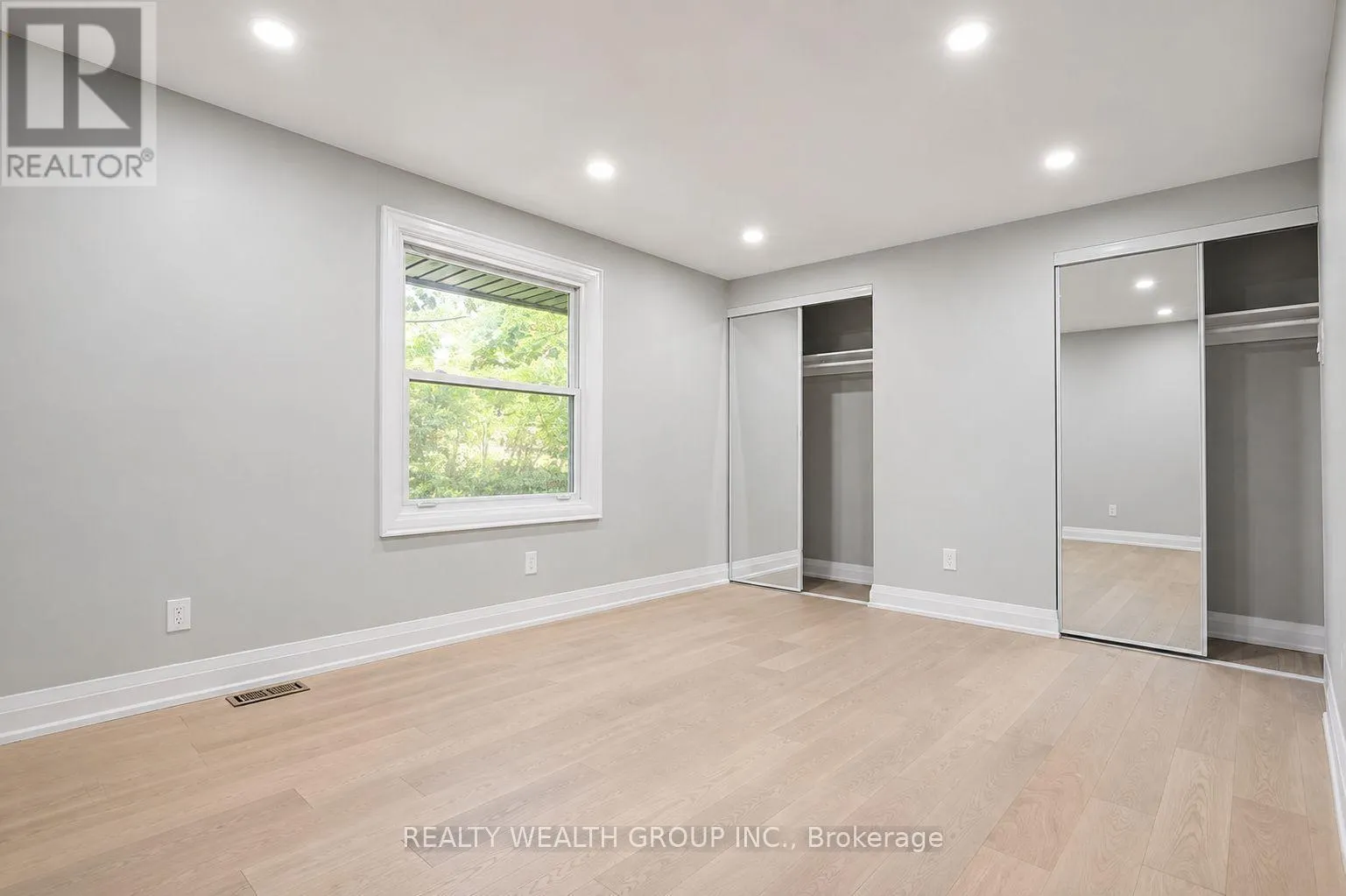 264 SHAKESPEARE DRIVE