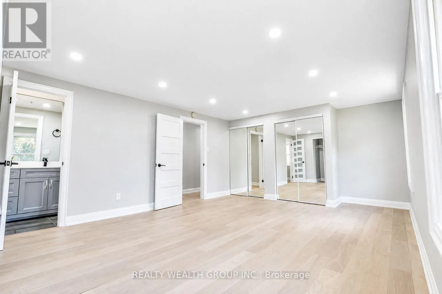 264 SHAKESPEARE DRIVE