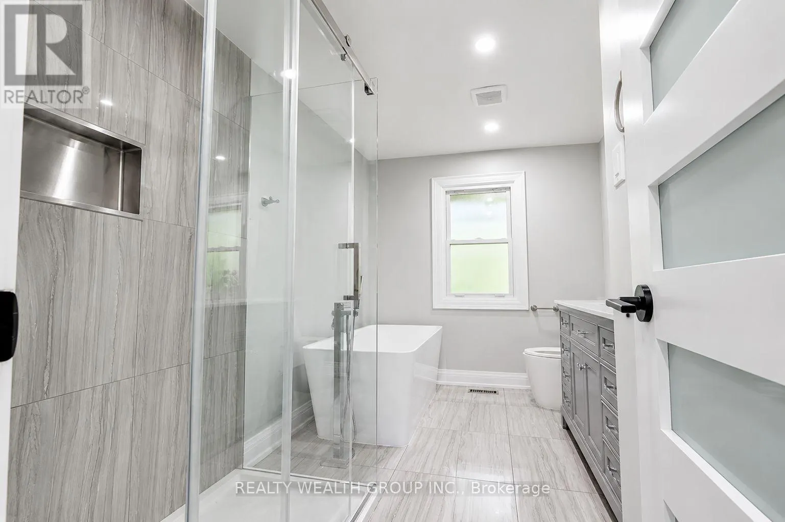 264 SHAKESPEARE DRIVE
