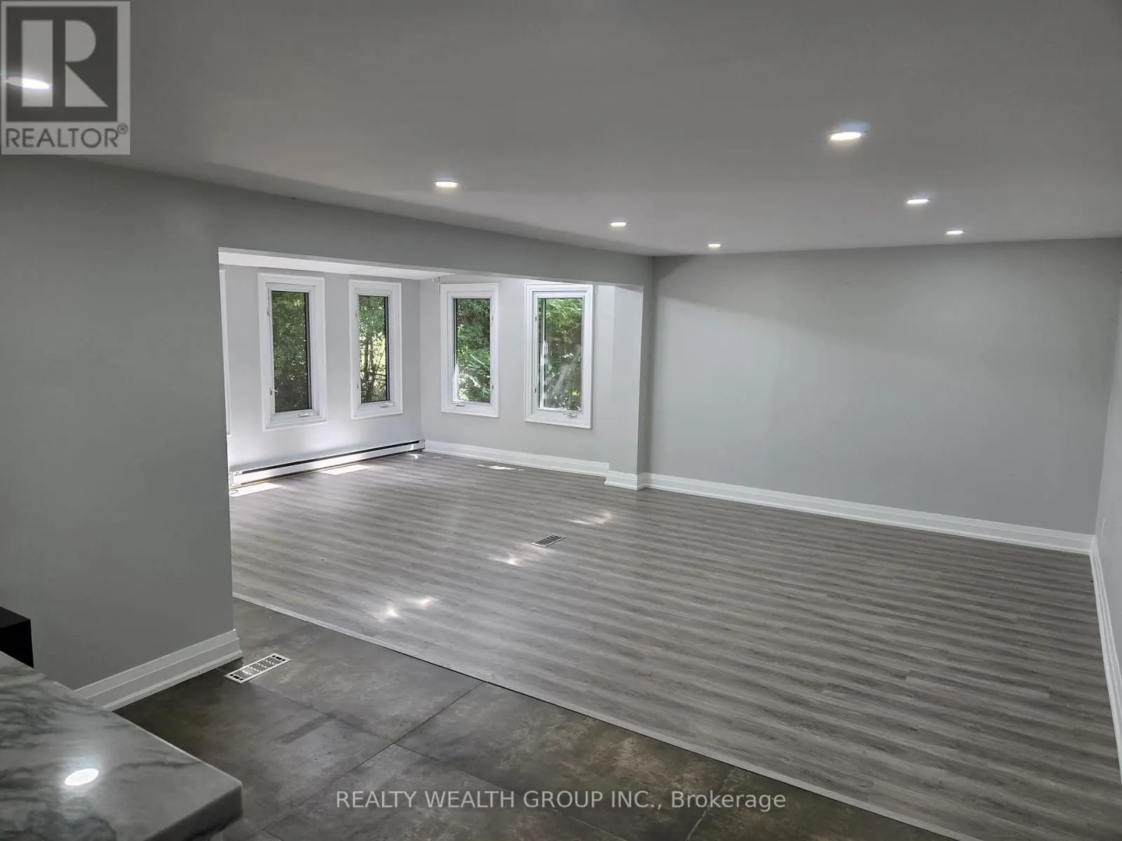 264 SHAKESPEARE DRIVE