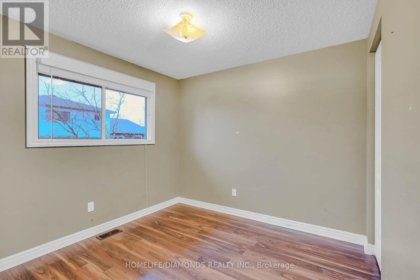 15 KEEFER ROAD