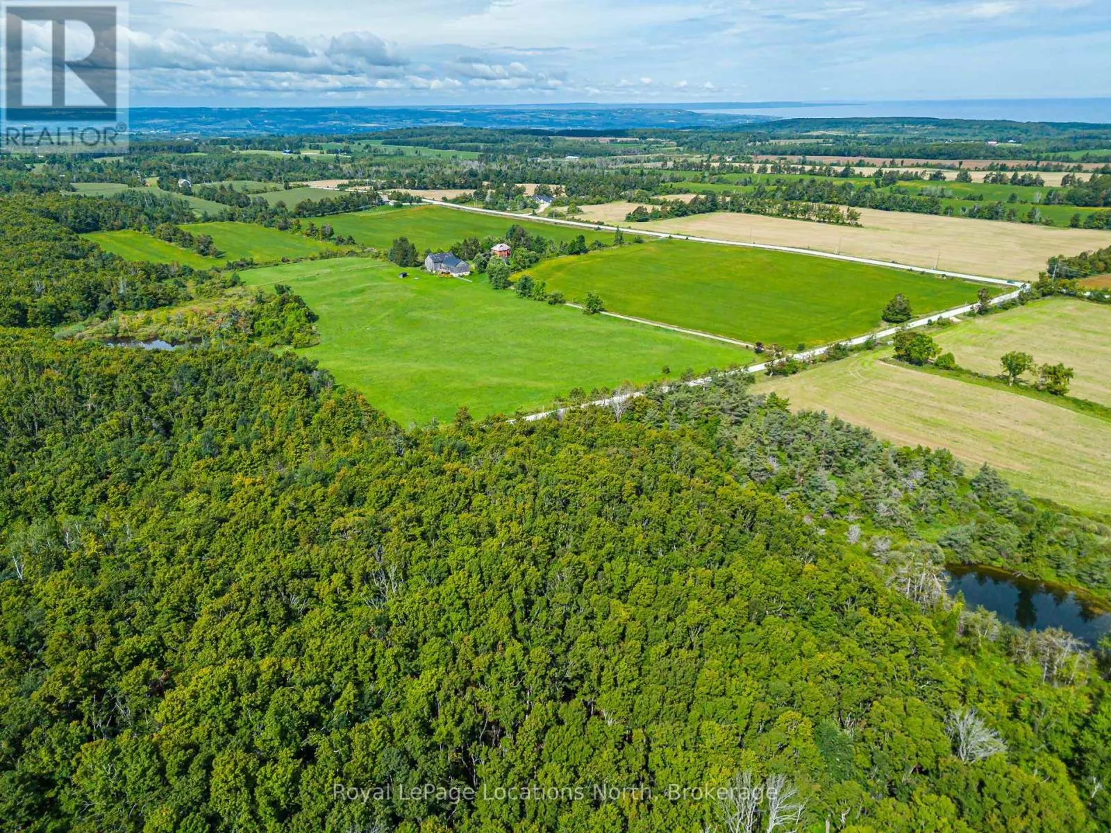 LOT 15 3RD LINE E